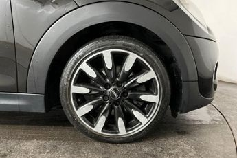 MINI HATCH 2.0 Cooper S Exclusive Hatchback 3dr Petrol Steptronic Euro 6 (s