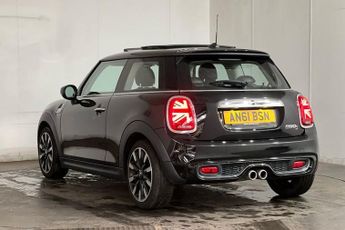 MINI HATCH 2.0 Cooper S Exclusive Hatchback 3dr Petrol Steptronic Euro 6 (s