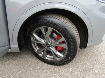 FORD KUGA 2.5h Duratec ST-Line Edition SUV 5dr Petrol Hybrid Automatic Eur