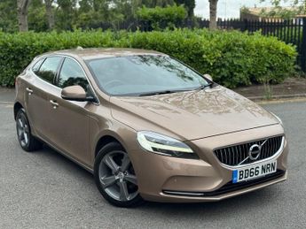 Volvo V40 2.0 D2 Inscription Hatchback 5dr Diesel Manual Euro 6 (s/s) (120