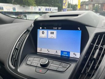 FORD KUGA 2.0 TDCi ST-Line SUV 5dr Diesel Powershift Euro 6 (120 ps)