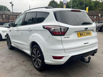 FORD KUGA 2.0 TDCi ST-Line SUV 5dr Diesel Powershift Euro 6 (120 ps)