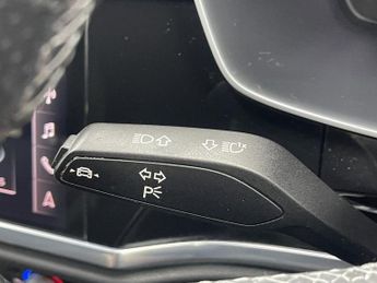 AUDI Q3 1.5 TFSI CoD 35 S line SUV 5dr Petrol S Tronic Euro 6 (s/s) (150
