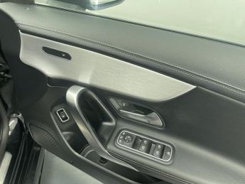 MERCEDES-BENZ CLA 1.3 CLA180 AMG Line Coupe 4dr Petrol 7G-DCT Euro 6 (s/s) (136 ps