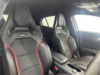 MERCEDES-BENZ GLA 2.0 GLA45 AMG SUV 5dr Petrol SpdS DCT 4MATIC Euro 6 (s/s) (381 p