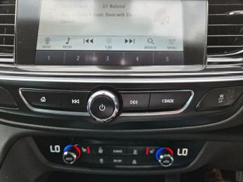 VAUXHALL INSIGNIA 2.0 Turbo D BlueInjection Elite Nav Grand Sport 5dr Diesel Autom