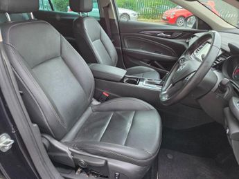 VAUXHALL INSIGNIA 2.0 Turbo D BlueInjection Elite Nav Grand Sport 5dr Diesel Autom