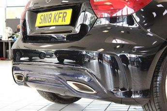MERCEDES-BENZ A-CLASS 2.1 A200d AMG Line (Premium) Hatchback 5dr Diesel 7G-DCT Euro 6 