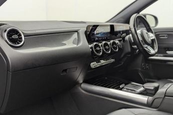 MERCEDES-BENZ GLA 1.3 GLA250e 15.6kWh Exclusive Edition SUV 5dr Petrol Plug-in Hyb