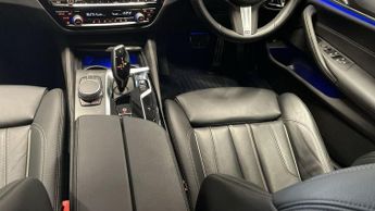 BMW 5 SERIES 2.0 520d MHT M Sport Saloon 4dr Diesel Hybrid Steptronic Euro 6 