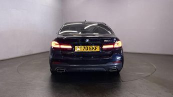 BMW 5 SERIES 2.0 520d MHT M Sport Saloon 4dr Diesel Hybrid Steptronic Euro 6 