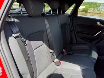 AUDI A1 1.4 TFSI CoD S line Sportback 5dr Petrol S Tronic Euro 6 (s/s) (