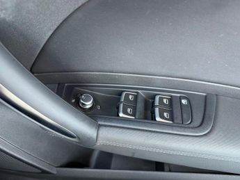 AUDI A1 1.4 TFSI CoD S line Sportback 5dr Petrol S Tronic Euro 6 (s/s) (