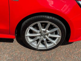 AUDI A1 1.4 TFSI CoD S line Sportback 5dr Petrol S Tronic Euro 6 (s/s) (