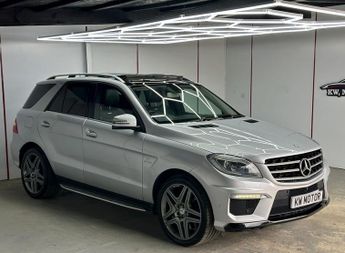 Mercedes M Class 5.5 ML63 V8 AMG SUV 5dr Petrol G-Tronic 4WD Euro 5 (s/s) (525 ps