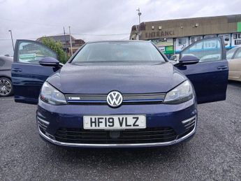 VOLKSWAGEN E-GOLF 35.8kWh e-Golf Hatchback 5dr Electric Auto (136 ps)