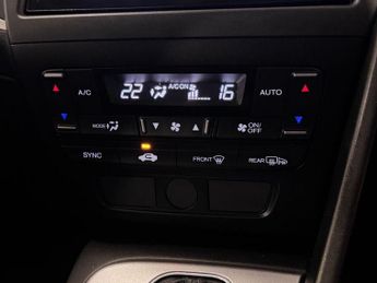 HONDA CIVIC 1.8 i-VTEC SE Plus (Navi) Hatchback 5dr Petrol Auto Euro 6 (142 