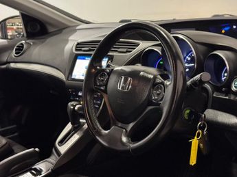 HONDA CIVIC 1.8 i-VTEC SE Plus (Navi) Hatchback 5dr Petrol Auto Euro 6 (142 