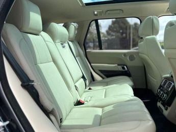 LAND ROVER RANGE ROVER 3.0 TD V6 Vogue SUV 5dr Diesel Auto 4WD Euro 5 (s/s) (258 ps)