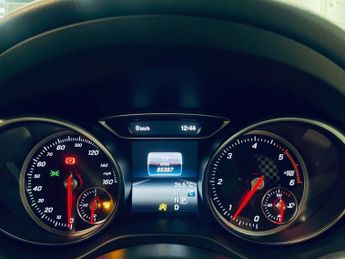 MERCEDES-BENZ A-CLASS 2.1 A200d AMG Line (Premium) Hatchback 5dr Diesel 7G-DCT Euro 6 