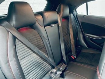 MERCEDES-BENZ A-CLASS 2.1 A200d AMG Line (Premium) Hatchback 5dr Diesel 7G-DCT Euro 6 