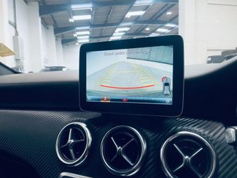 MERCEDES-BENZ A-CLASS 2.1 A200d AMG Line (Premium) Hatchback 5dr Diesel 7G-DCT Euro 6 