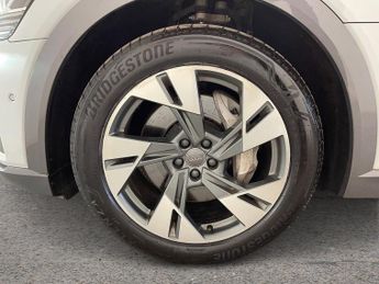 AUDI E-TRON 50 Sport SUV 5dr Electric Auto quattro 71.2kWh (313 ps)