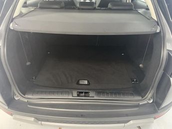 LAND ROVER RANGE ROVER EVOQUE 2.2 eD4 Pure SUV 5dr Diesel Manual FWD Euro 5 (s/s) (150 ps) - A