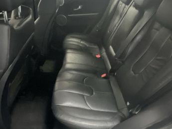 LAND ROVER RANGE ROVER EVOQUE 2.2 eD4 Pure SUV 5dr Diesel Manual FWD Euro 5 (s/s) (150 ps) - A