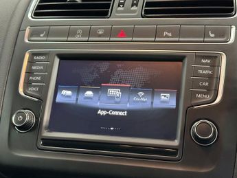VOLKSWAGEN POLO 1.2 TSI BlueMotion Tech Match Hatchback 5dr Petrol Manual Euro 6