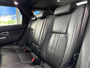 LAND ROVER DISCOVERY SPORT 2.0 TD4 Landmark SUV 5dr Diesel Auto 4WD Euro 6 (s/s) (180 ps)