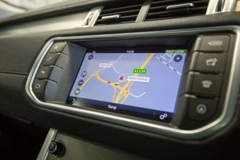 LAND ROVER RANGE ROVER EVOQUE 2.0 TD4 SE Tech SUV 5dr Diesel Auto 4WD Euro 6 (s/s) (180 ps)