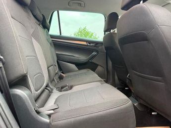 SKODA KODIAQ 2.0 TDI SE SUV 5dr Diesel DSG 4WD Euro 6 (s/s) (7 Seat) (150 ps)