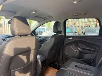 FORD KUGA 2.0 TDCi Titanium SUV 5dr Diesel Powershift AWD Euro 6 (s/s) (18