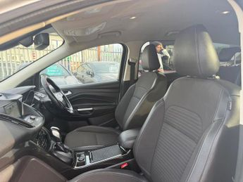 FORD KUGA 2.0 TDCi Titanium SUV 5dr Diesel Powershift AWD Euro 6 (s/s) (18