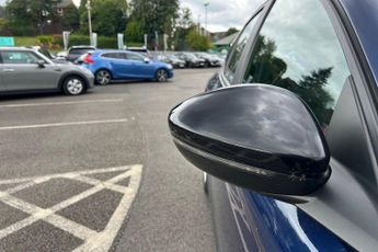 VAUXHALL CORSA 1.2 SE Premium Hatchback 5dr Petrol Manual Euro 6 (75 ps) Touchs