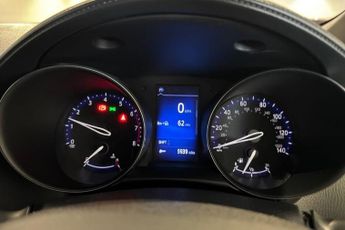 TOYOTA C-HR 1.2 VVT-i Icon SUV 5dr Petrol Manual Euro 6 (s/s) (116 ps) Touch