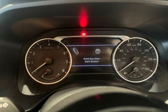 NISSAN QASHQAI 1.3 DIG-T MHEV Acenta Premium SUV 5dr Petrol Hybrid XTRON Euro 6