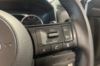 NISSAN QASHQAI 1.3 DIG-T MHEV Acenta Premium SUV 5dr Petrol Hybrid XTRON Euro 6