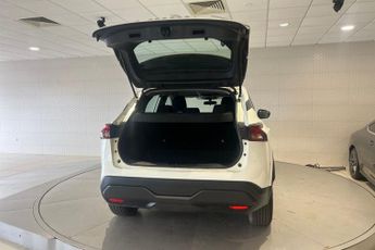 NISSAN QASHQAI 1.3 DIG-T MHEV Acenta Premium SUV 5dr Petrol Hybrid XTRON Euro 6