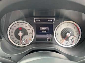 MERCEDES-BENZ A-CLASS 2.1 A220 CDI AMG Sport Hatchback 5dr Diesel 7G-DCT Euro 6 (s/s) 