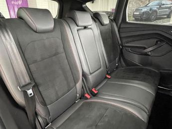 FORD KUGA 2.0 TDCi EcoBlue ST-Line SUV 5dr Diesel Manual Euro 6 (s/s) (150