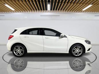 MERCEDES-BENZ A-CLASS 1.5 A180 CDI Sport Hatchback 5dr Diesel 7G-DCT Euro 5 (s/s) (109
