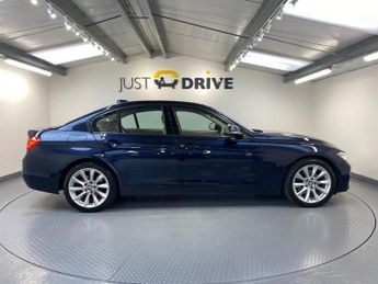 BMW 3 SERIES 2.0 328i Modern Saloon 4dr Petrol Auto Euro 5 (s/s) (245 ps)