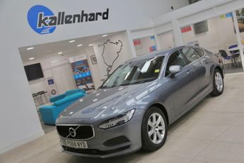 VOLVO S90 2.0 D4 Momentum Saloon 4dr Diesel Auto Euro 6 (s/s) (190 ps)