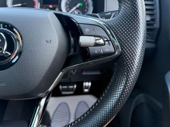 SKODA KAROQ 1.5 TSI ACT SportLine SUV 5dr Petrol DSG Euro 6 (s/s) (150 ps)