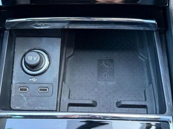 SKODA KAROQ 1.5 TSI ACT SportLine SUV 5dr Petrol DSG Euro 6 (s/s) (150 ps)