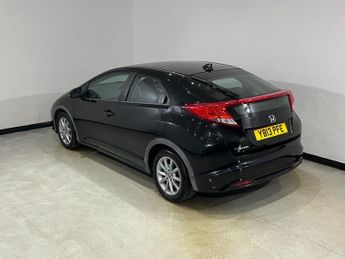 HONDA CIVIC 1.8 i-VTEC ES Hatchback 5dr Petrol Manual Euro 5 (s/s) (142 ps)