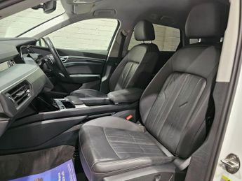 AUDI E-TRON 55 SUV 5dr Electric Auto quattro 95kWh (408 ps)