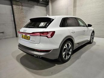 AUDI E-TRON 55 SUV 5dr Electric Auto quattro 95kWh (408 ps)